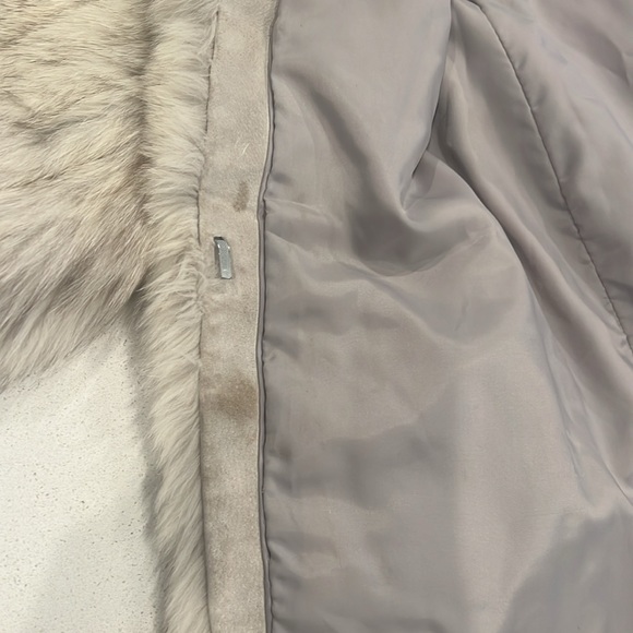 Saga Fox Fur Jacket Size Small - Picture 4 of 8